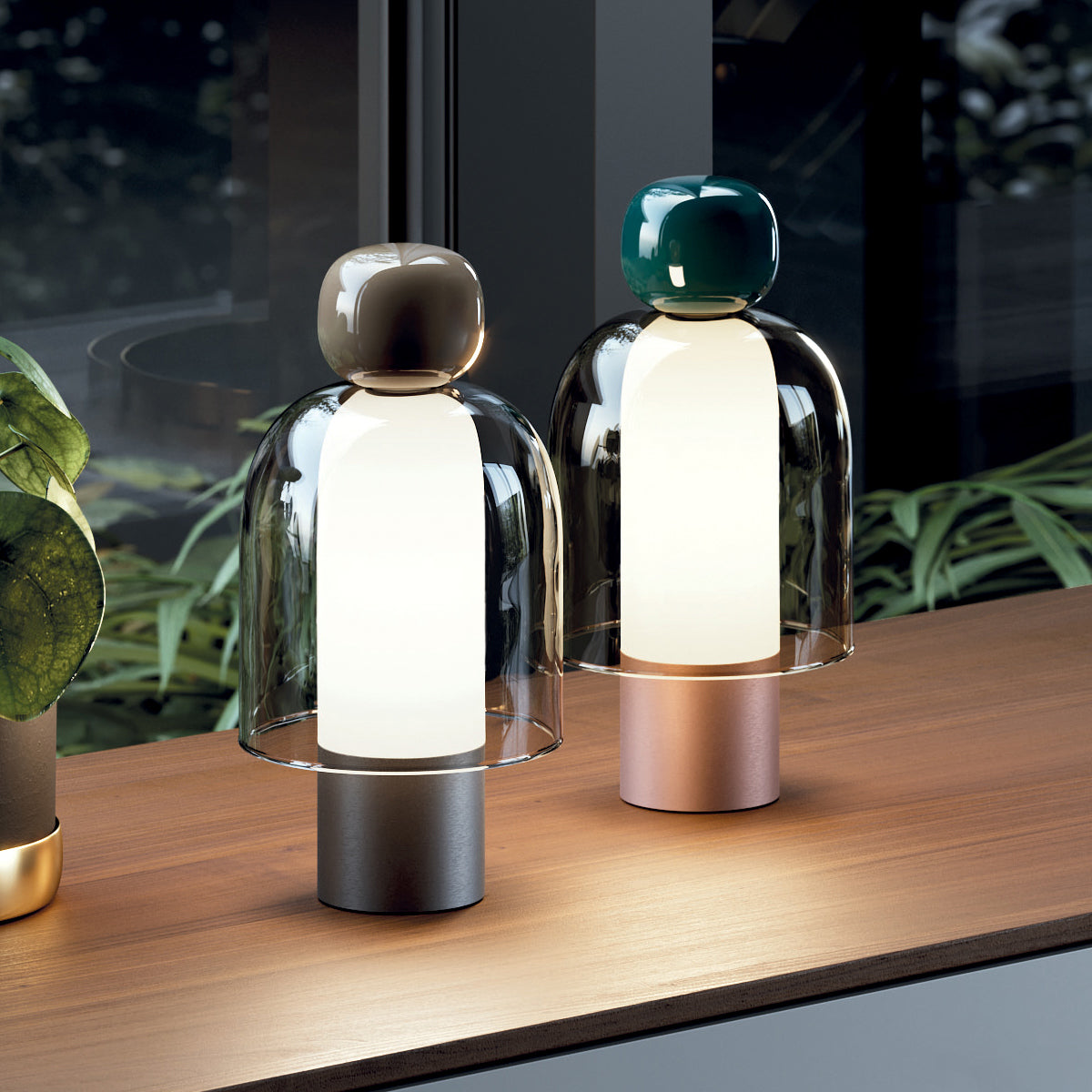 Human Form Elegant Table Lamp