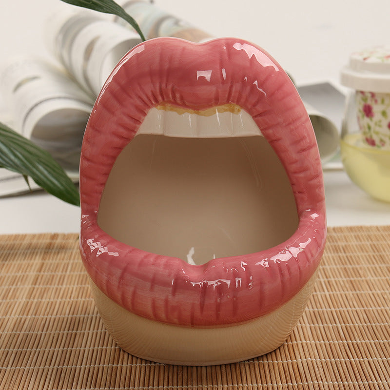 Sexy Lips Ceramic Ashtrays