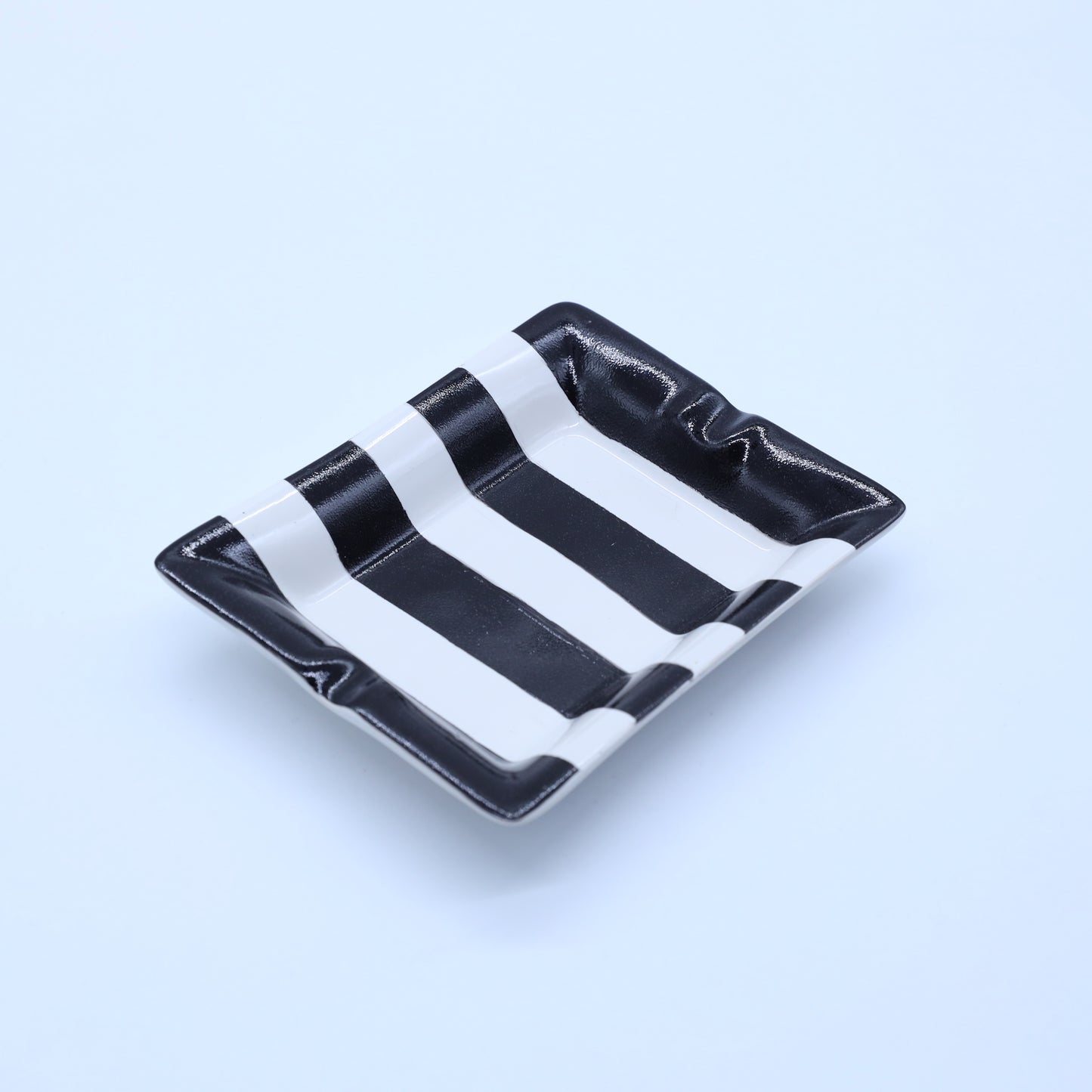 Mystic Black Smoke Ashtrays