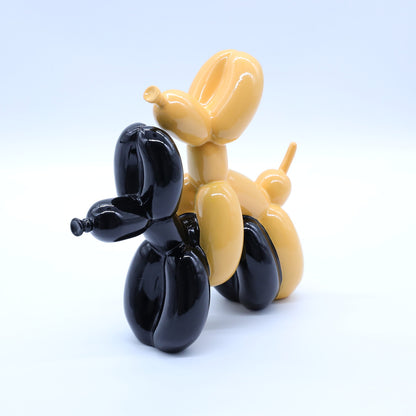 Humping Balloon Dogs
