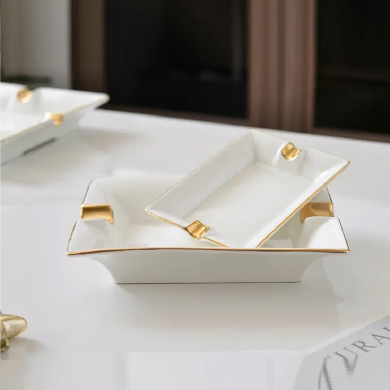 White Elegance Cigar Ashtrays