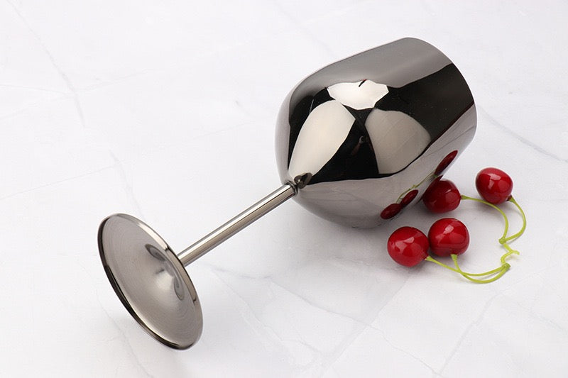 Chrome Luxe Wine Cup
