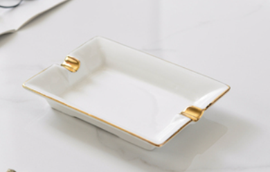 White Elegance Cigar Ashtrays