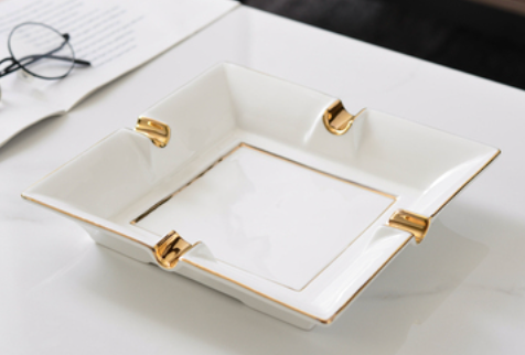 White Elegance Cigar Ashtrays