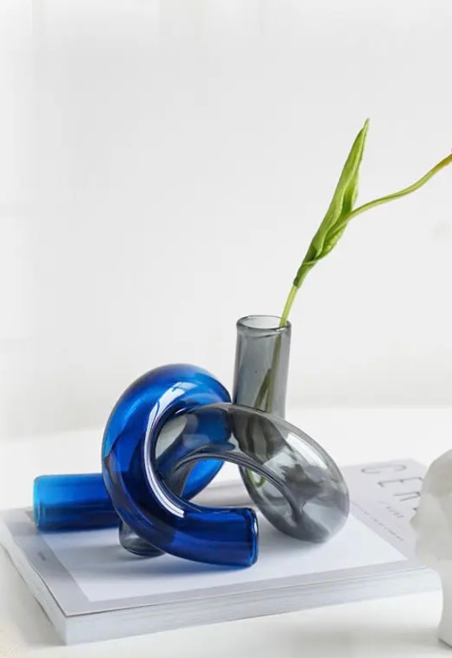 Circle of Light Candle Holder